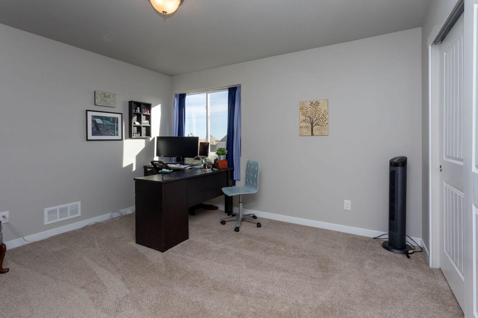 Image 25 of 44: No Description Available