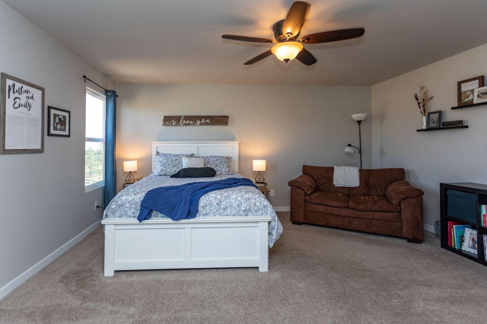 Image 28 of 44: No Description Available