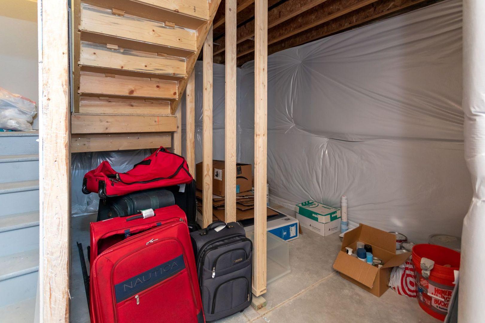 Image 37 of 44: No Description Available