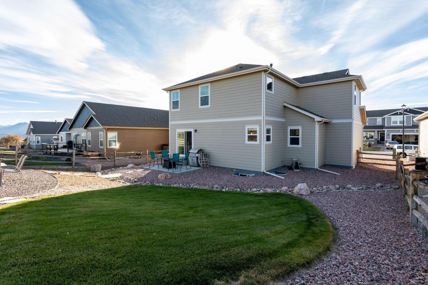 Image 41 of 44: No Description Available