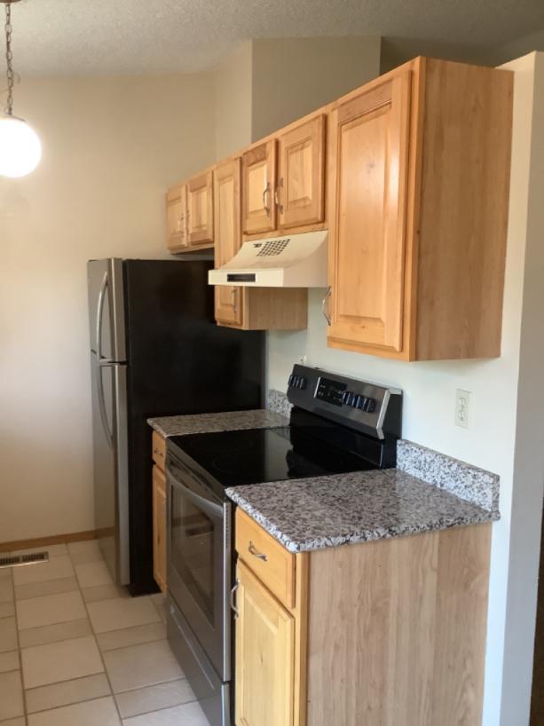 Image 3 of 11: No Description Available