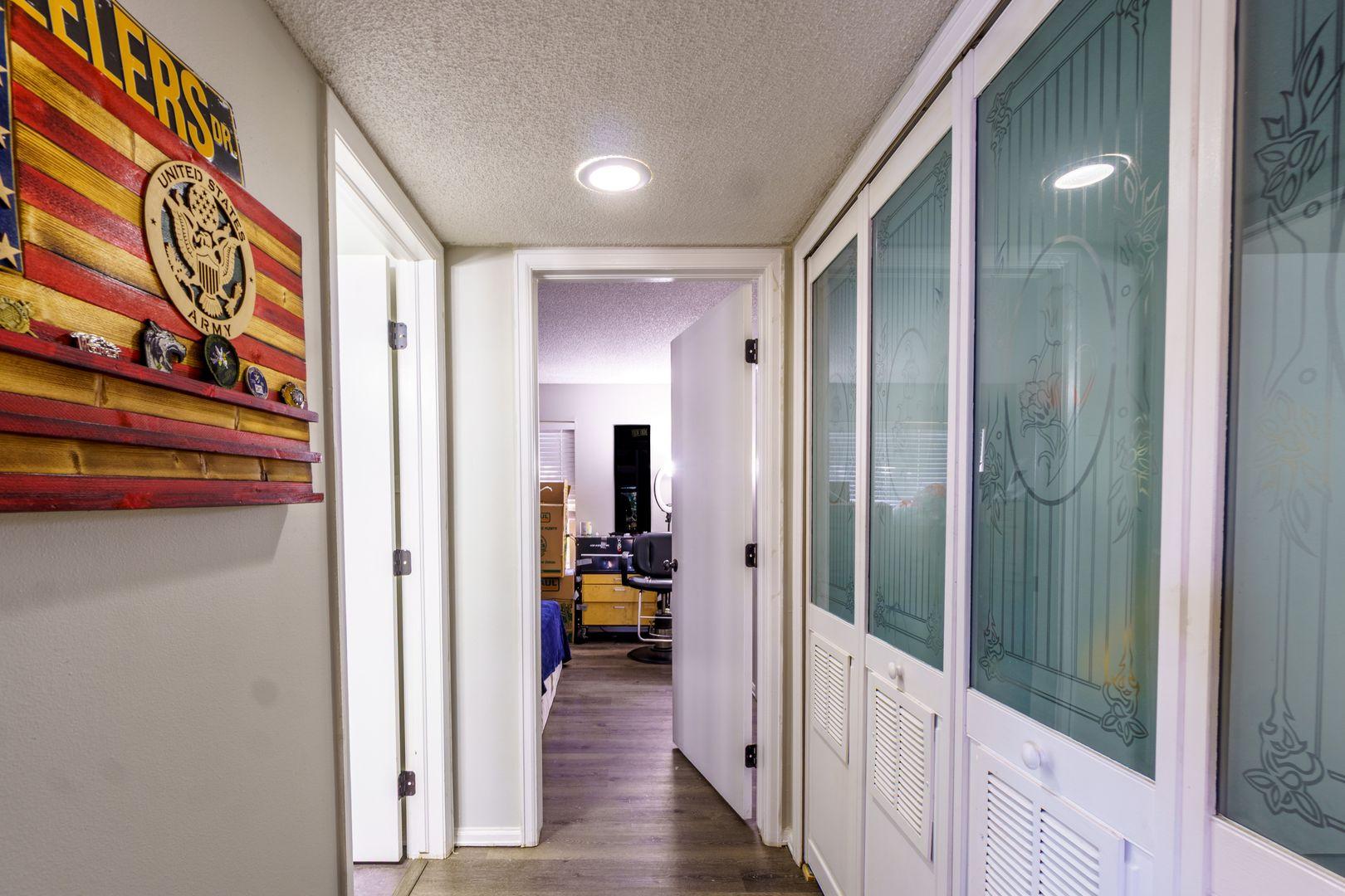 Image 13 of 18: No Description Available