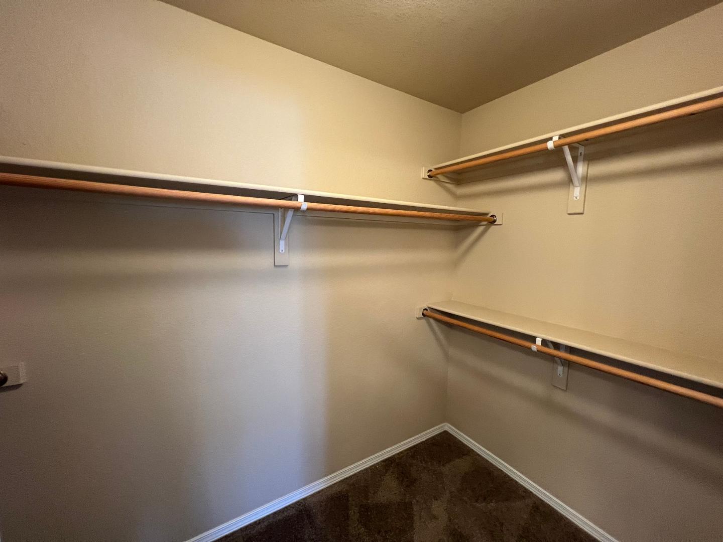 Image 12 of 19: No Description Available