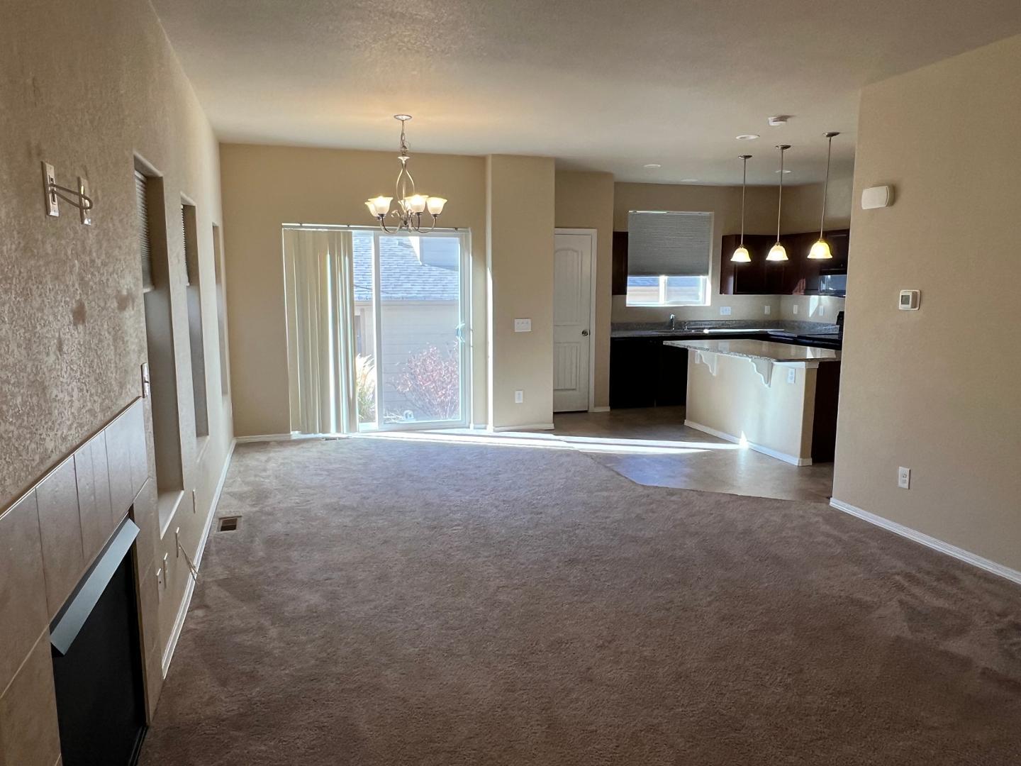 Image 3 of 19: No Description Available