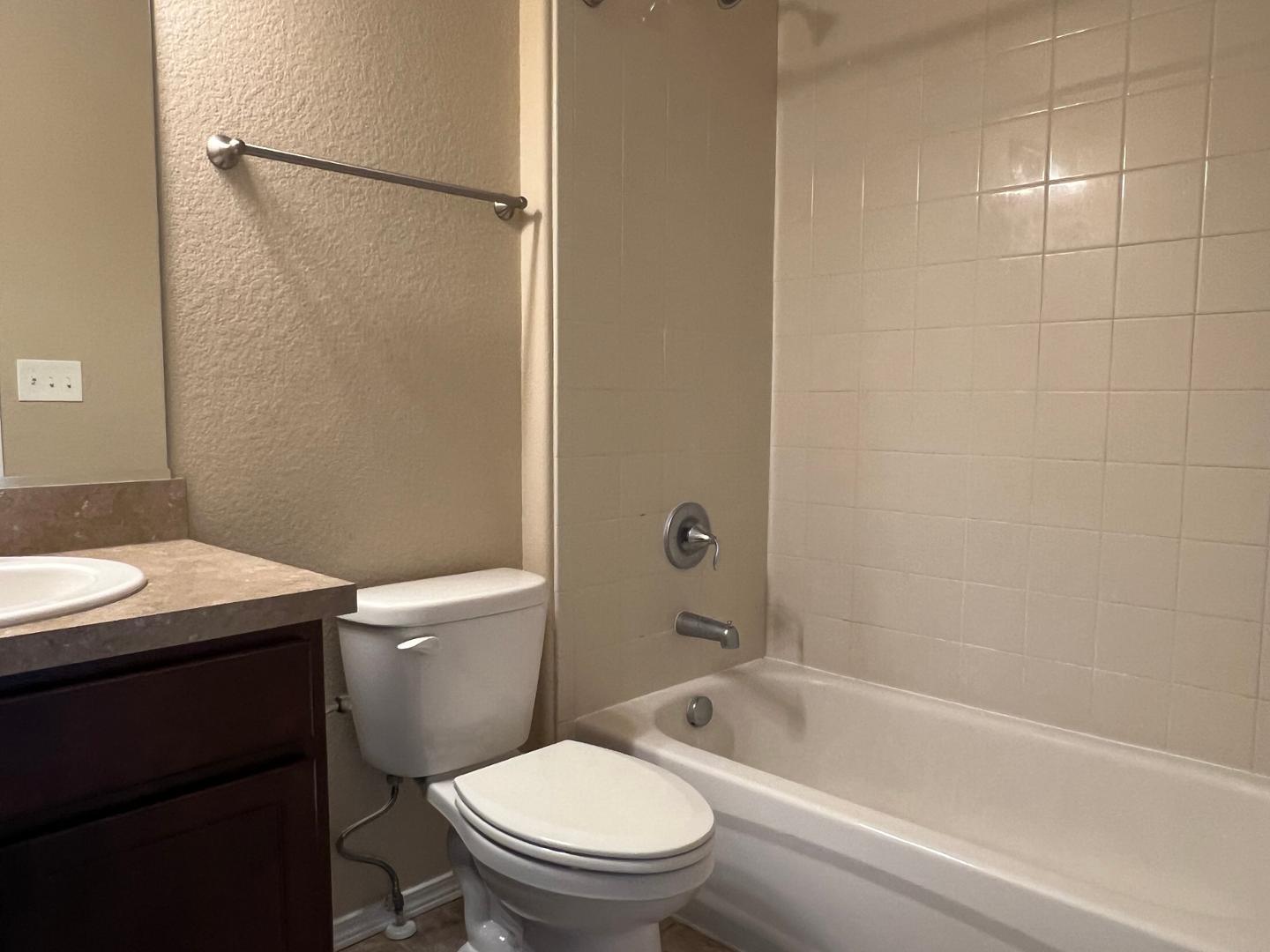 Image 9 of 19: No Description Available