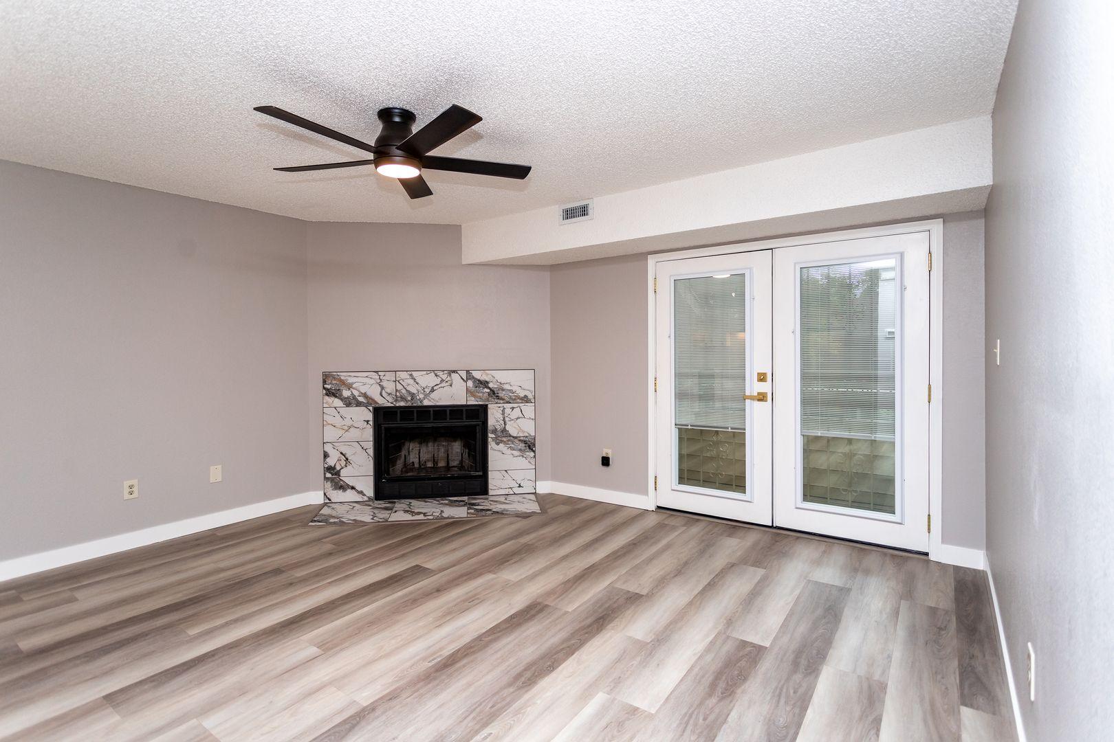 Image 5 of 17: No Description Available