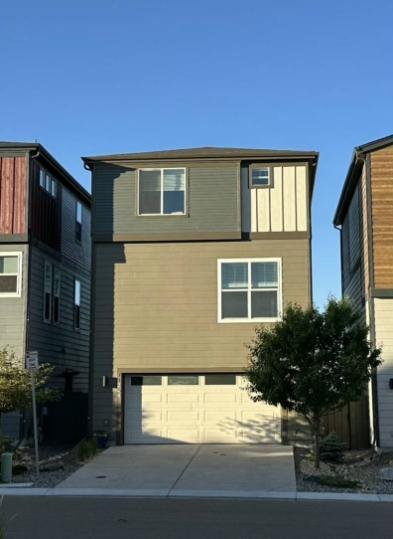 Image 8 of 8: No Description Available