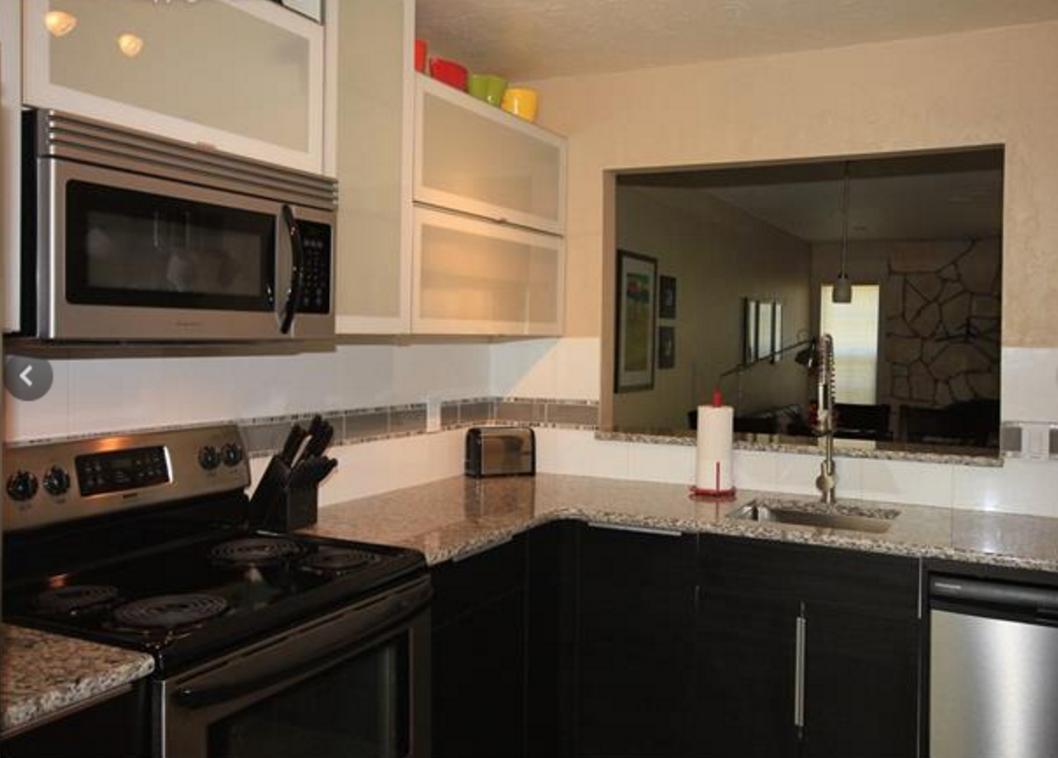 Image 2 of 11: No Description Available