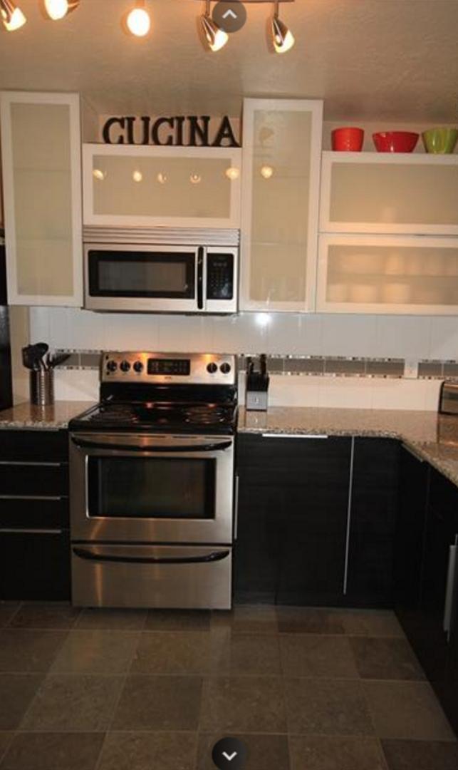 Image 3 of 11: No Description Available