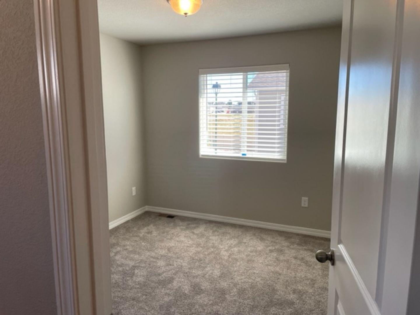 Image 14 of 17: No Description Available