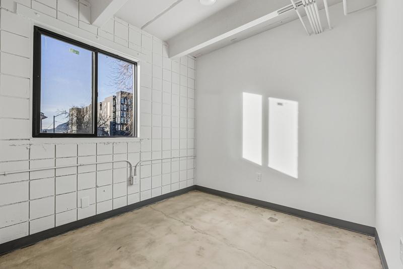 Image 11 of 50: No Description Available