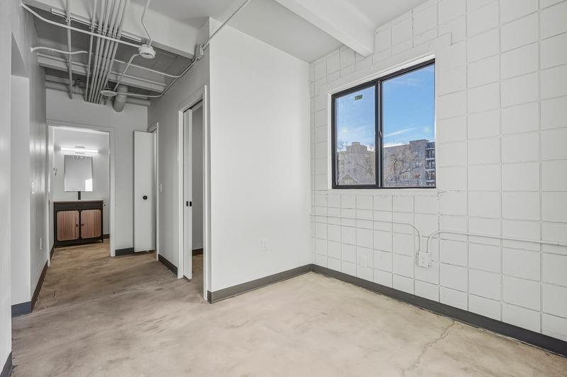 Image 13 of 50: No Description Available