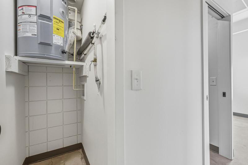 Image 16 of 50: No Description Available