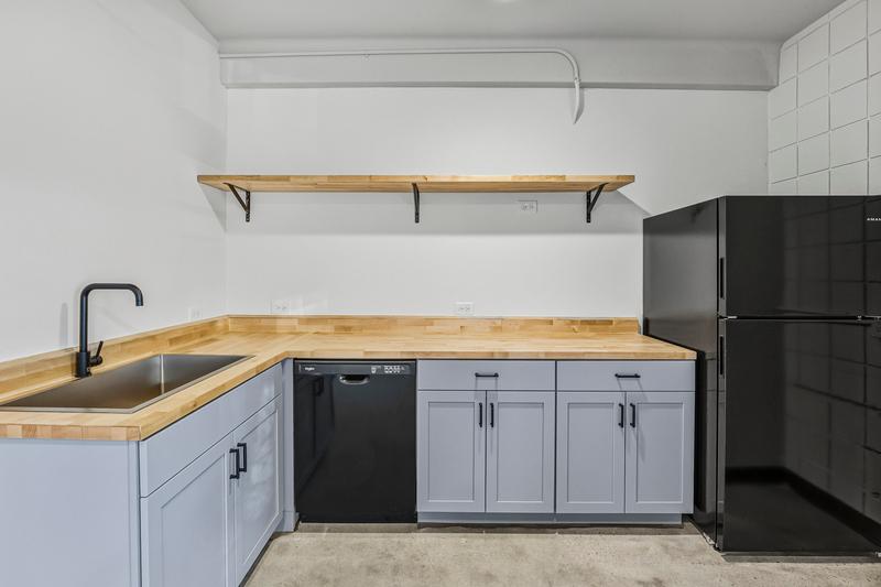 Image 23 of 50: No Description Available