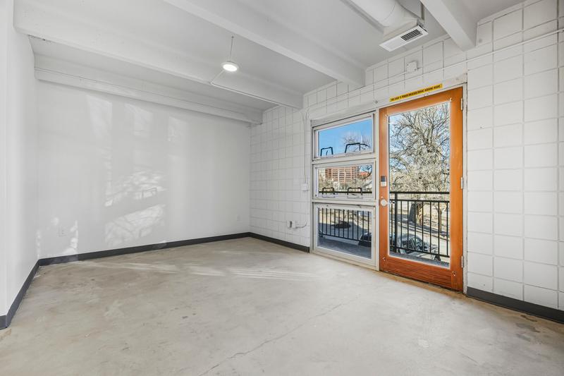 Image 31 of 50: No Description Available