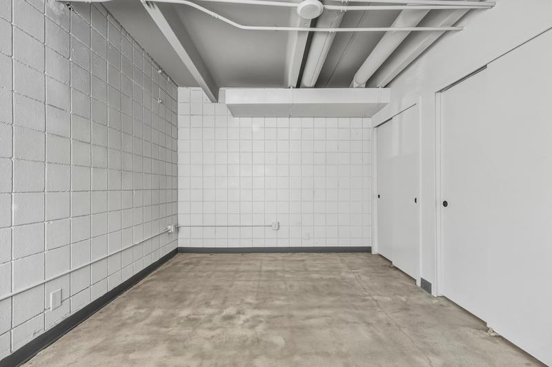 Image 43 of 50: No Description Available