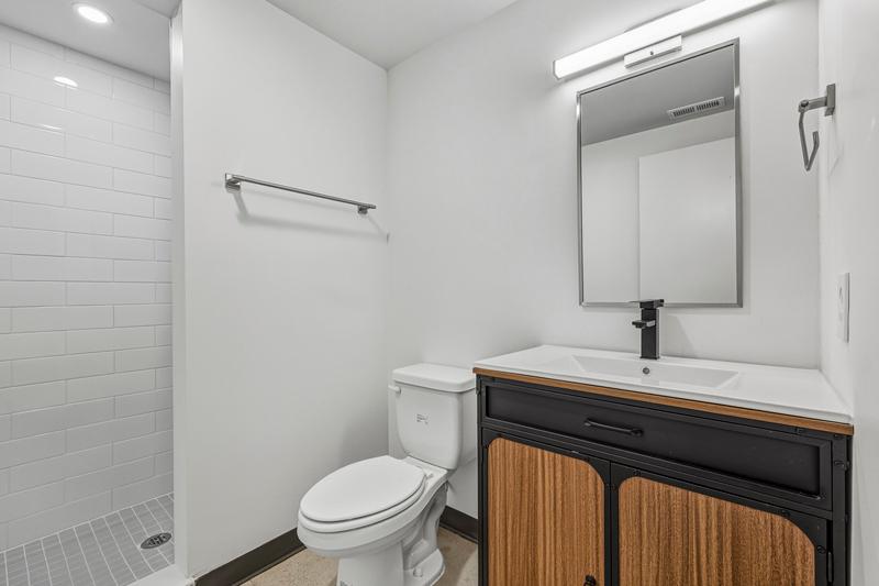 Image 45 of 50: No Description Available