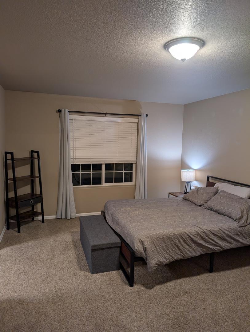 Image 12 of 19: No Description Available