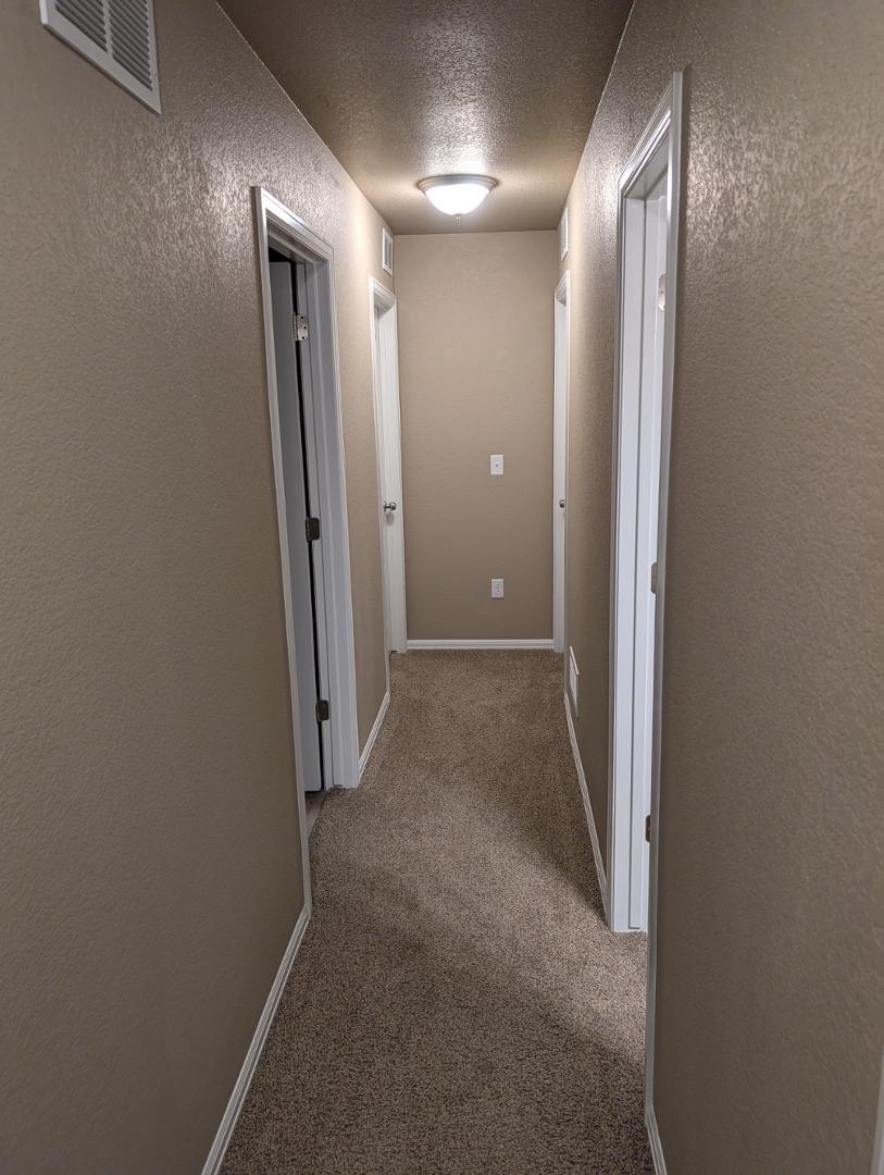 Image 17 of 19: No Description Available