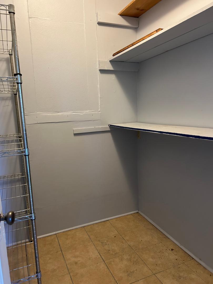 Image 11 of 14: No Description Available