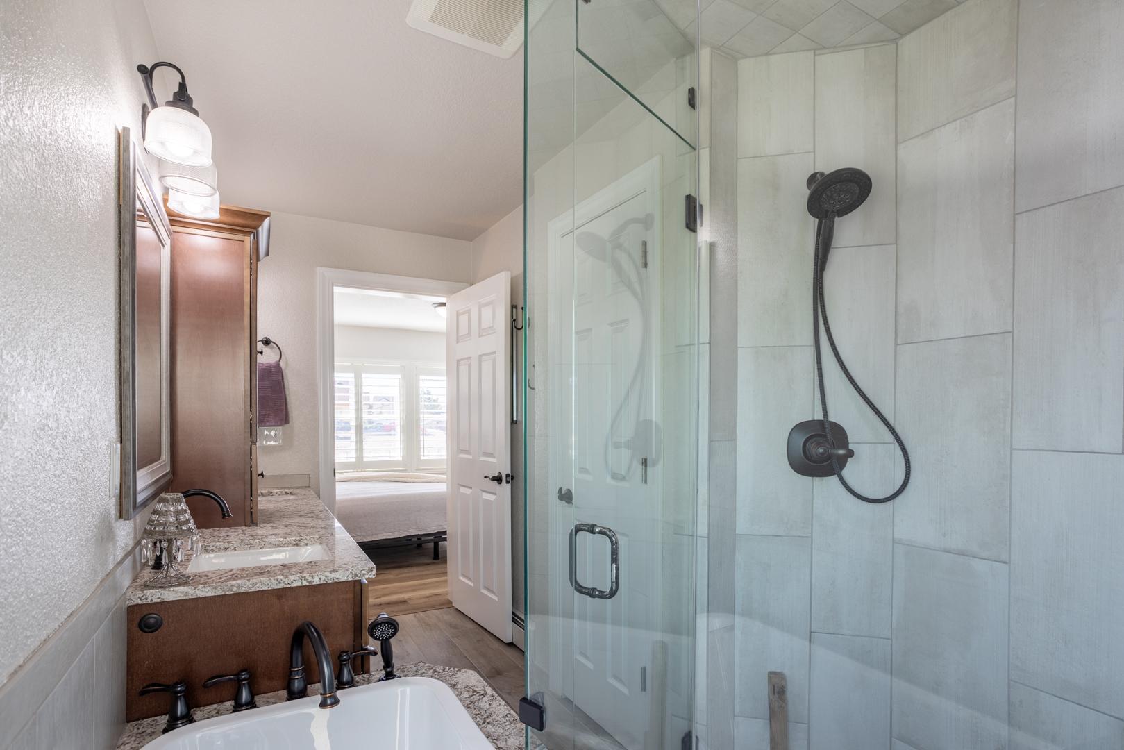 Image 13 of 41: No Description Available