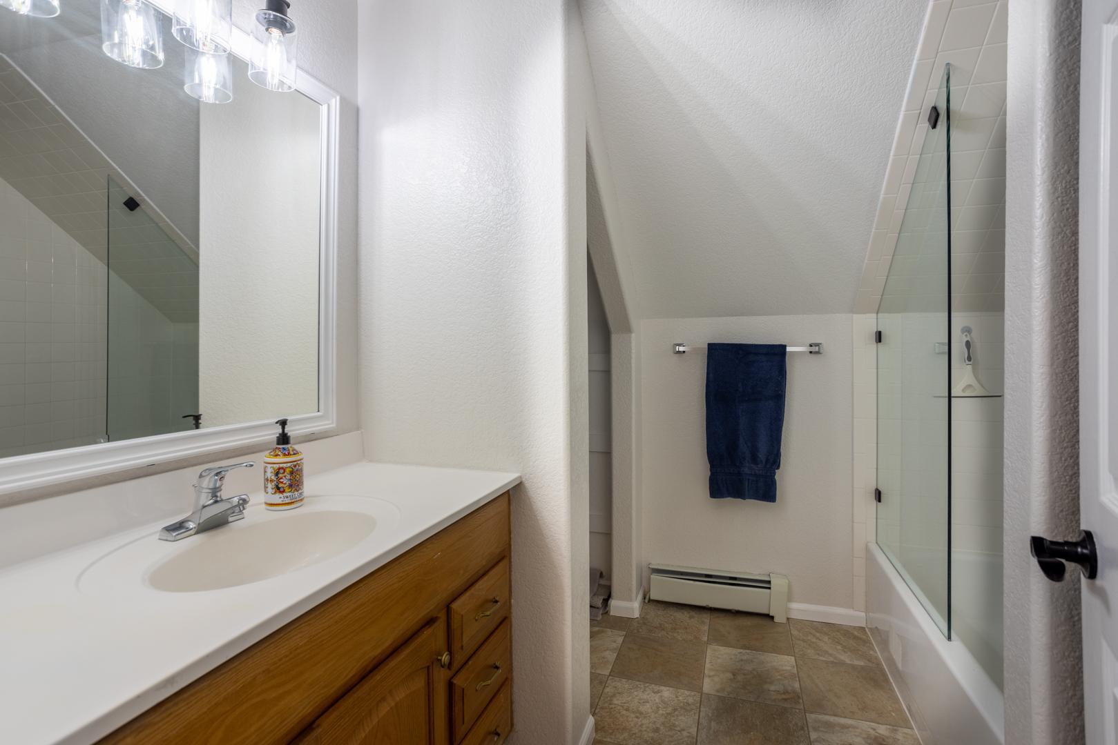 Image 17 of 41: No Description Available