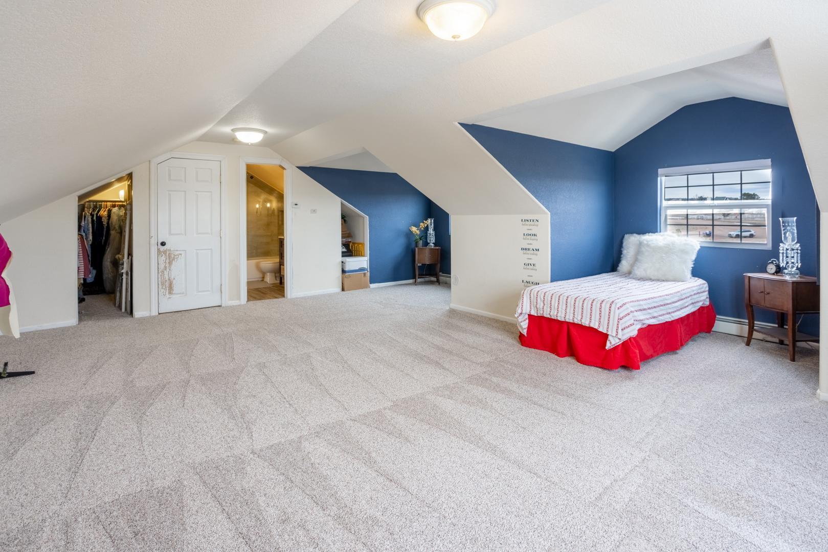 Image 35 of 41: No Description Available