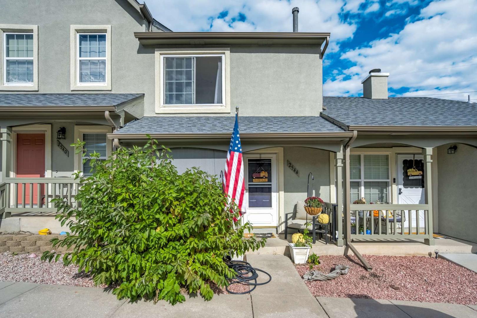 Image 3 of 49: No Description Available