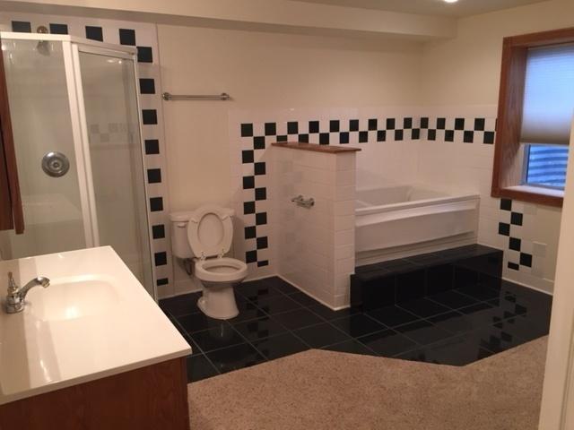 Image 9 of 18: No Description Available