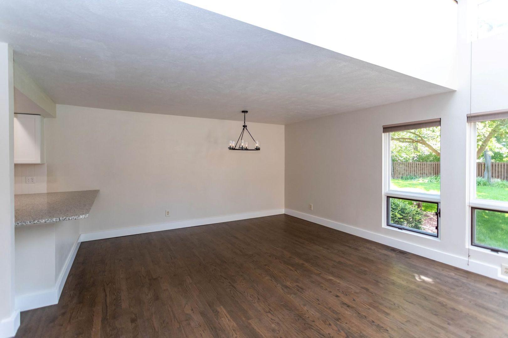 Image 12 of 42: No Description Available