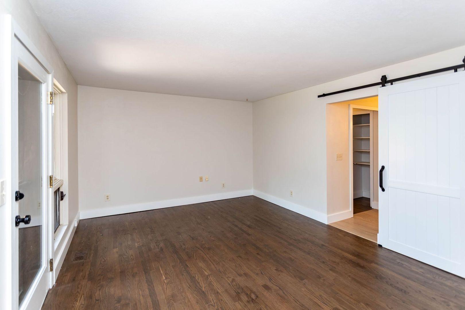 Image 16 of 42: No Description Available