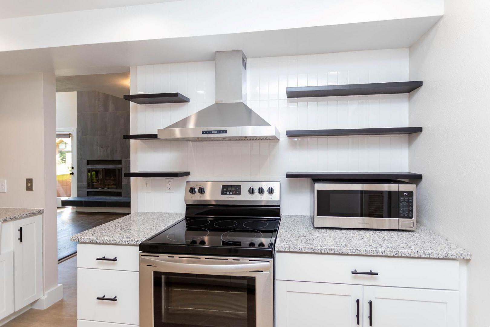 Image 4 of 42: No Description Available