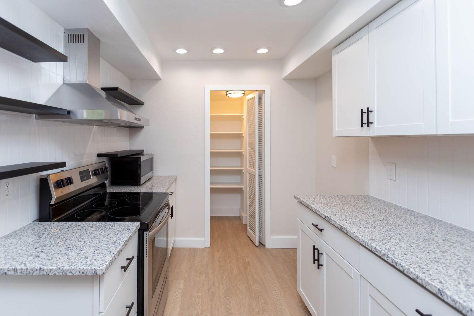 Image 5 of 42: No Description Available