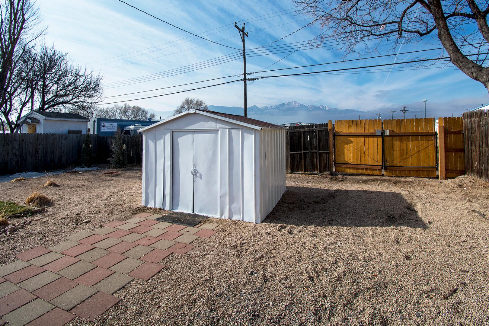 Image 23 of 25: No Description Available