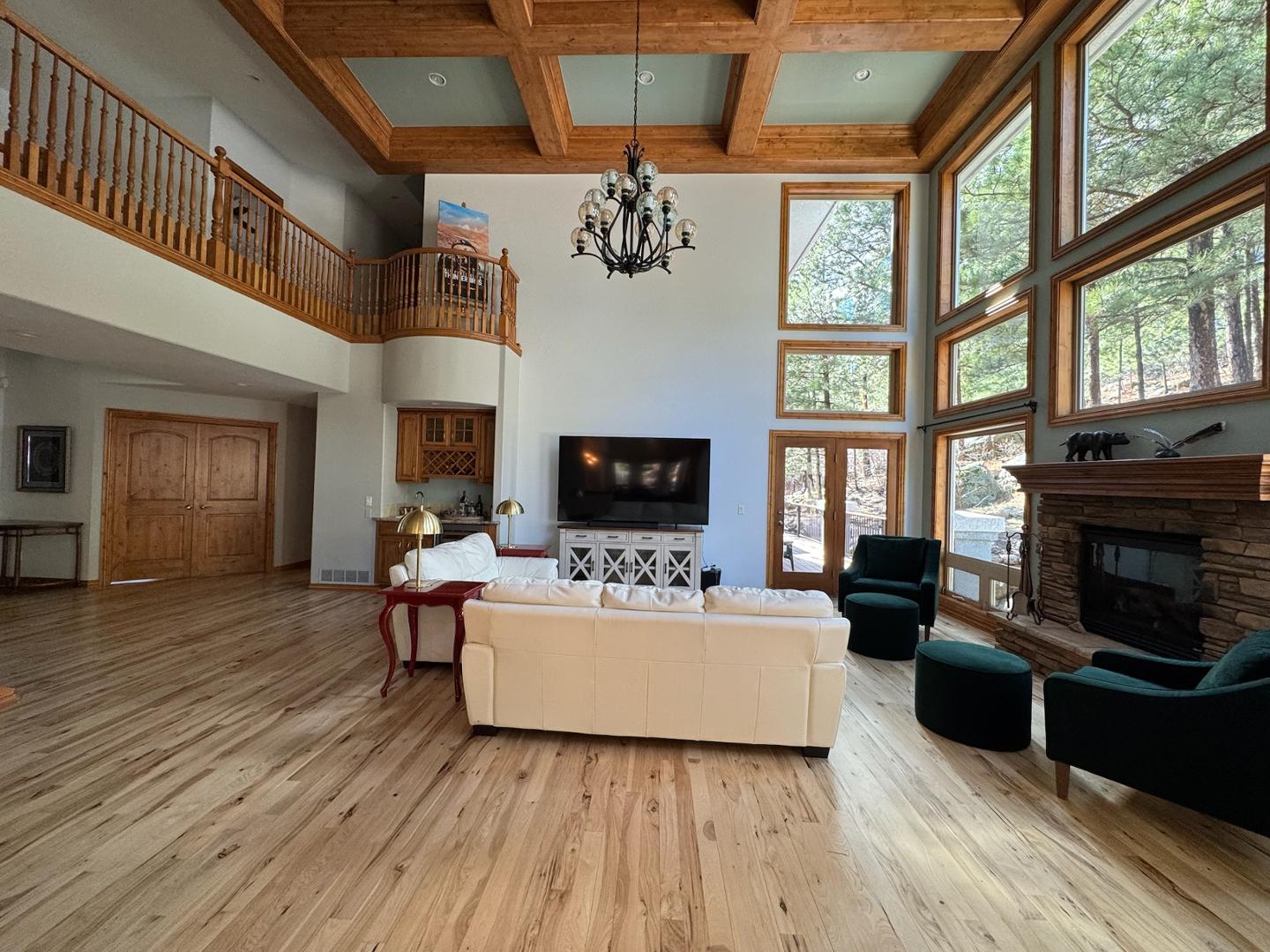 Image 25 of 50: No Description Available