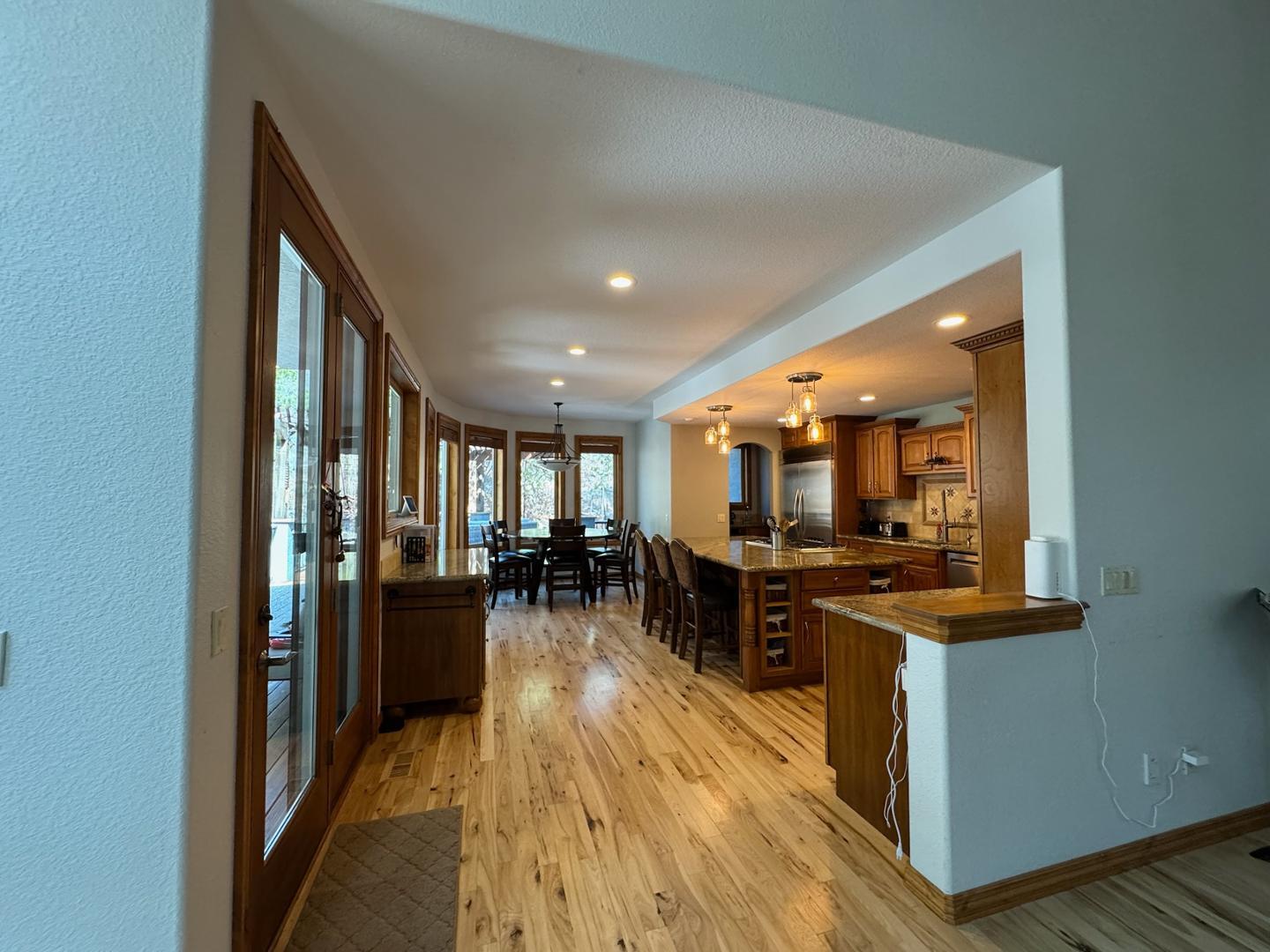 Image 32 of 50: No Description Available