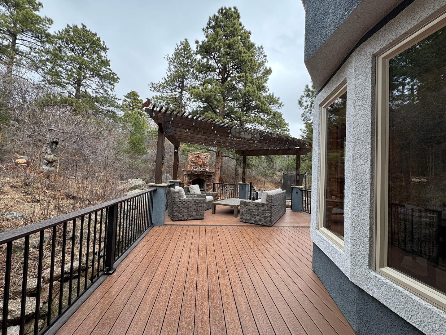 Image 40 of 50: No Description Available