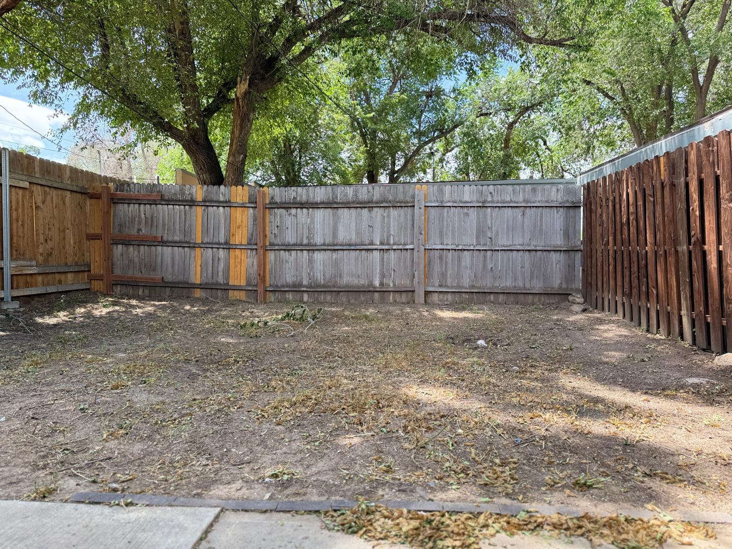 Image 15 of 17: No Description Available