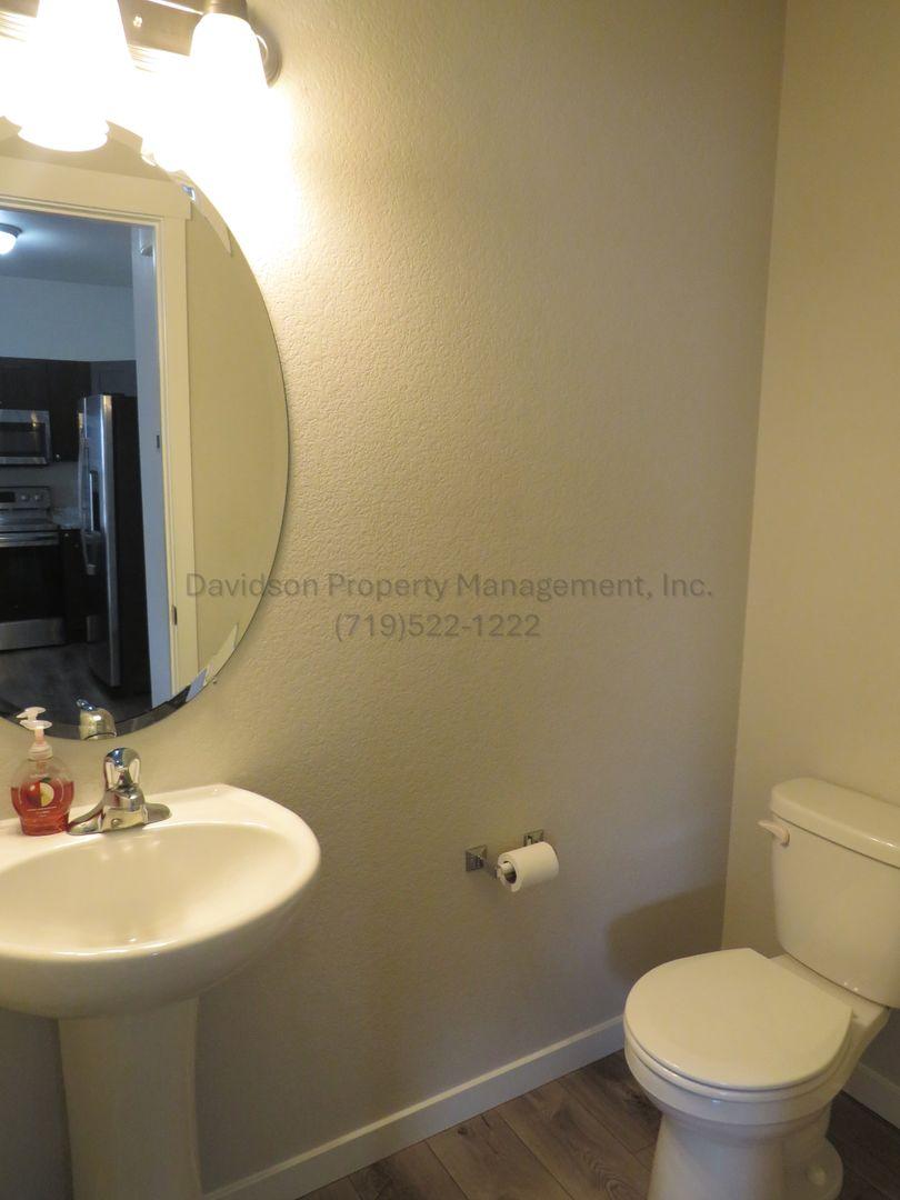 Image 5 of 15: No Description Available