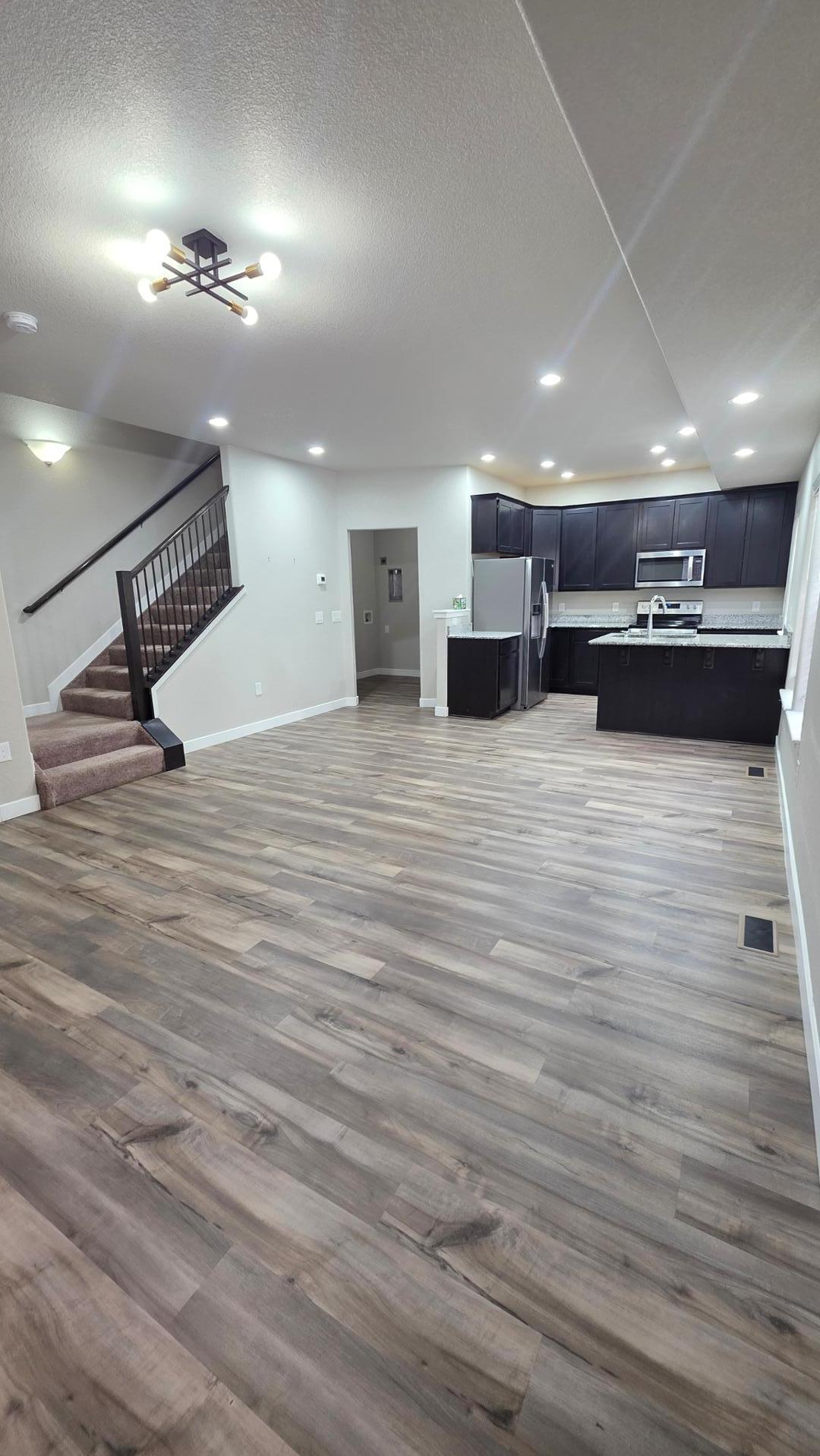 Image 12 of 28: No Description Available