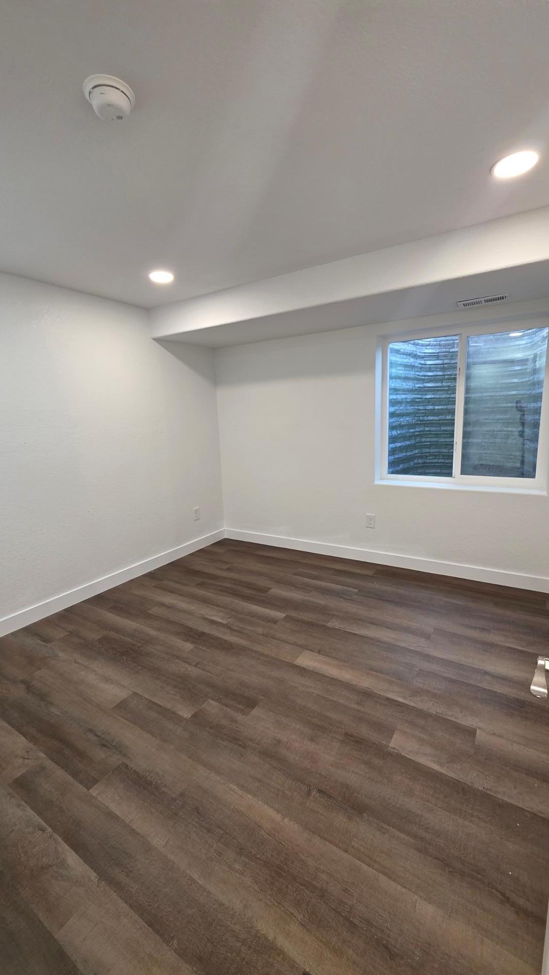 Image 13 of 28: No Description Available