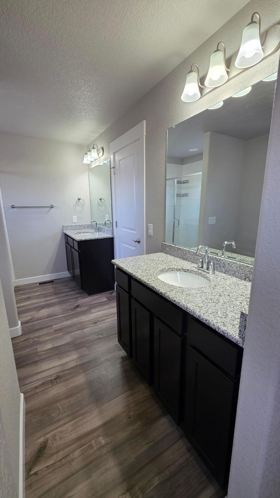 Image 7 of 28: No Description Available