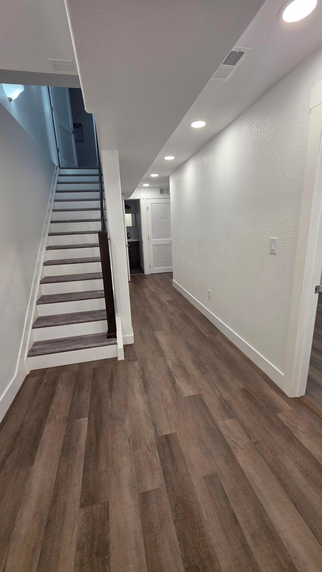 Image 8 of 28: No Description Available