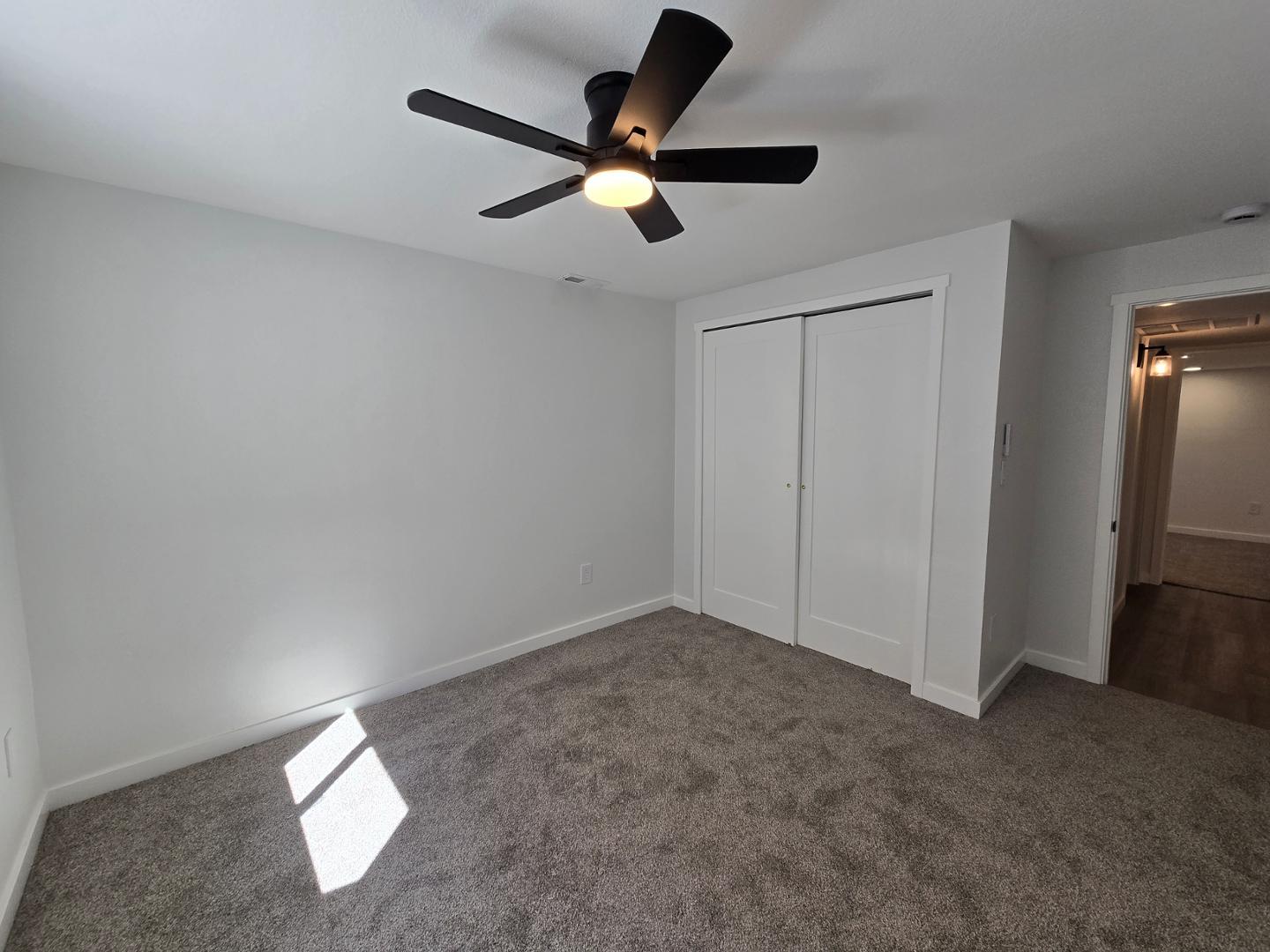 Image 10 of 21: No Description Available