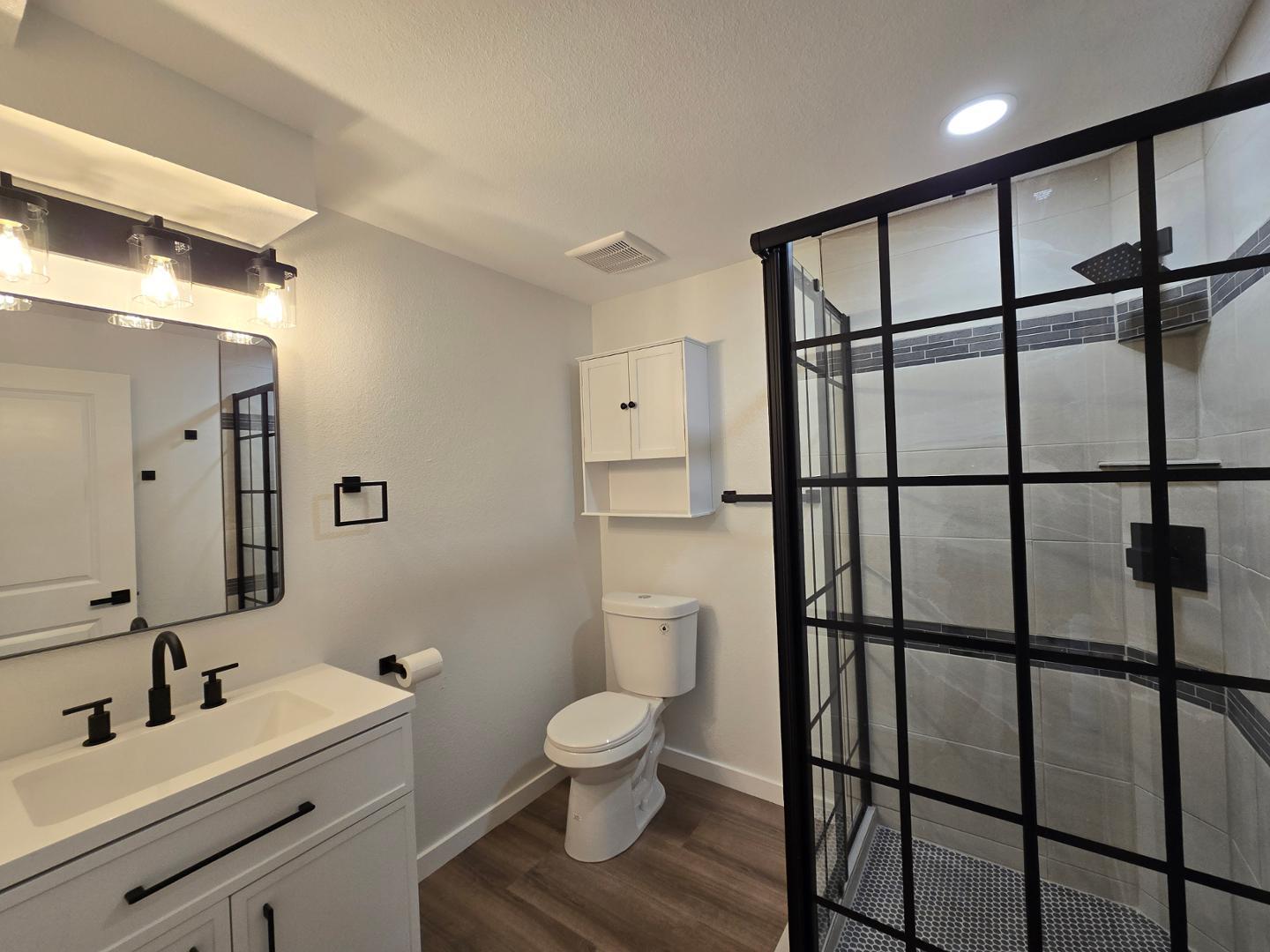 Image 12 of 21: No Description Available