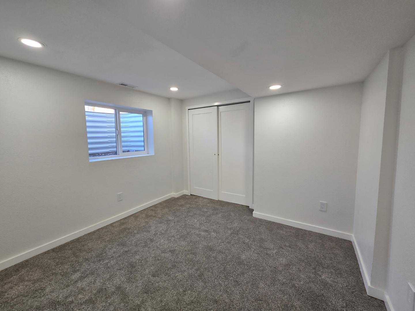 Image 14 of 21: No Description Available