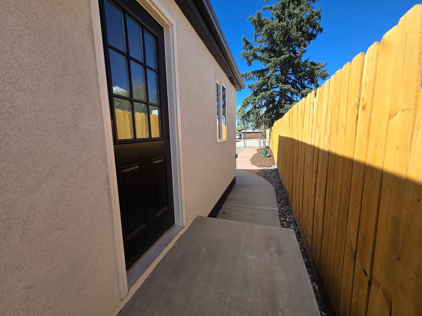 Image 2 of 21: No Description Available