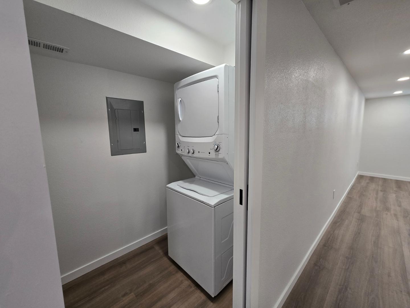 Image 9 of 21: No Description Available