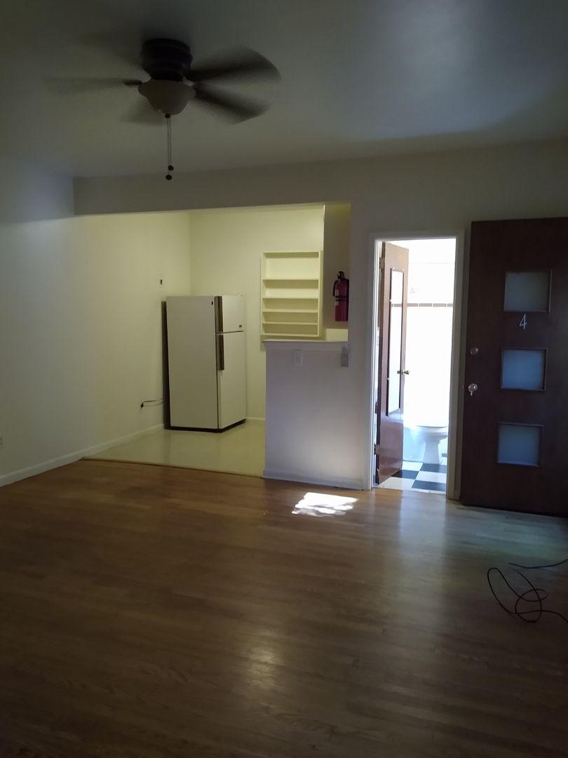 Image 6 of 13: No Description Available