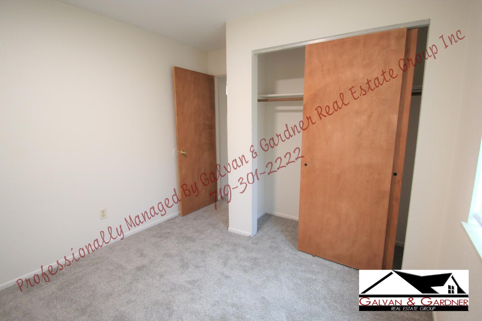 Image 4 of 7: No Description Available